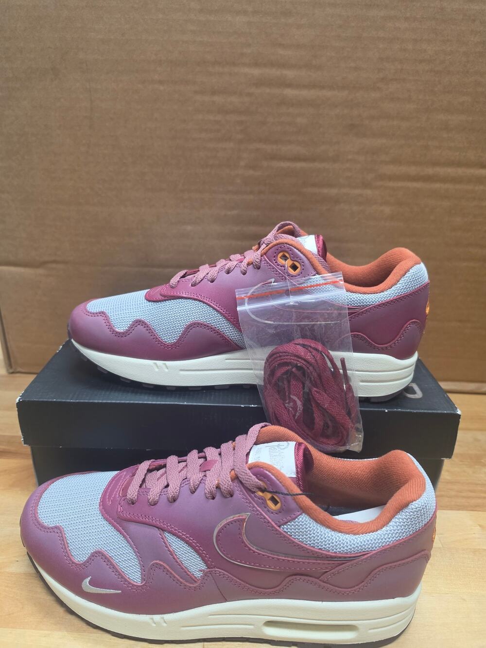 Nike Patta Air Max 1 Rush Maroon Men Size: 9